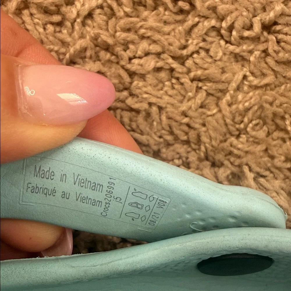 CROCS Kids Girls Sky Blue Clogs with Playful Charms Size J5